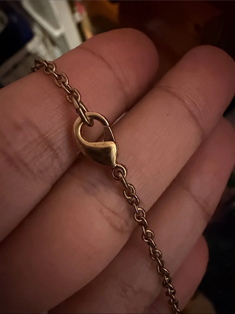 N/A elegant gold